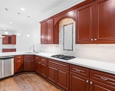 3006 Mcculloch Circle - Photo Thumbnail 8