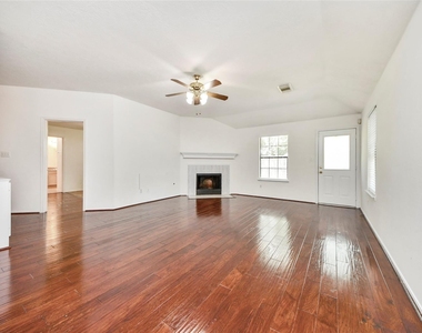 16134 Coleburn Drive - Photo Thumbnail 23