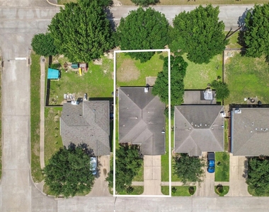 16134 Coleburn Drive - Photo Thumbnail 6