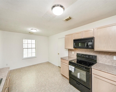 16134 Coleburn Drive - Photo Thumbnail 16