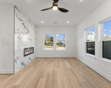 1010 Calvin Avenue - Photo Thumbnail 3