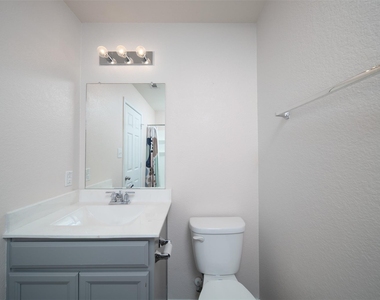 24023 Swather Way - Photo Thumbnail 17