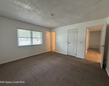 760 John Adams Lane - Photo Thumbnail 1