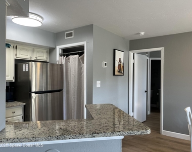 1850 Charlesmont Drive - Photo Thumbnail 7