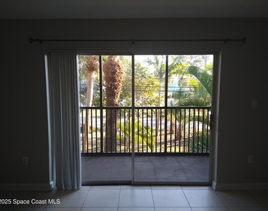 1020 Pinetree Drive - Photo Thumbnail 11