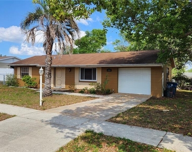 4518 Yorkshire Avenue - Photo Thumbnail 1