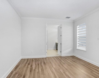 28793 Sweet Persimmon Drive - Photo Thumbnail 13