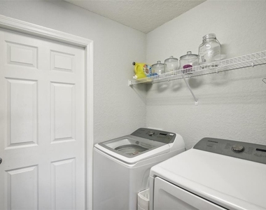12100 Stone Pine Street - Photo Thumbnail 27