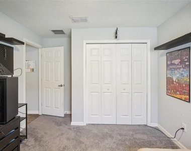12100 Stone Pine Street - Photo Thumbnail 20