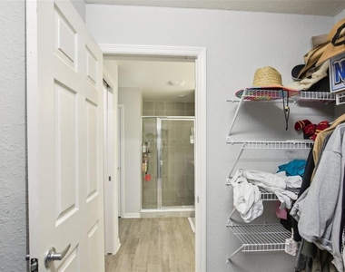 12100 Stone Pine Street - Photo Thumbnail 15