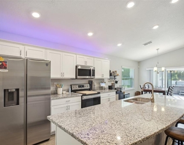 12100 Stone Pine Street - Photo Thumbnail 9