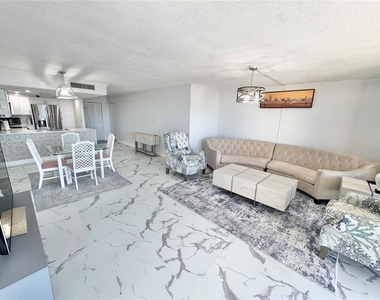 1380 Gulf Boulevard - Photo Thumbnail 18