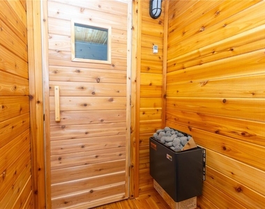 1380 Gulf Boulevard - Photo Thumbnail 8