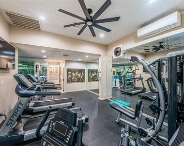 1380 Gulf Boulevard - Photo Thumbnail 43