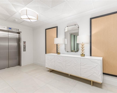1380 Gulf Boulevard - Photo Thumbnail 3