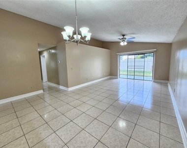 1024 Whalebone Bay Drive - Photo Thumbnail 4