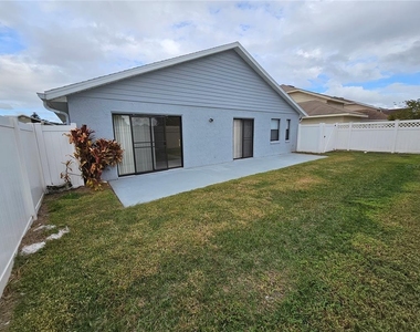 1024 Whalebone Bay Drive - Photo Thumbnail 25