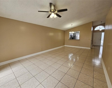 1024 Whalebone Bay Drive - Photo Thumbnail 5
