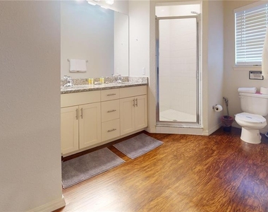 5366 Diplomat Court - Photo Thumbnail 9