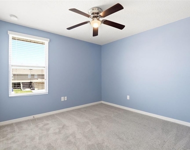4813 Apple Blossom Lane - Photo Thumbnail 23