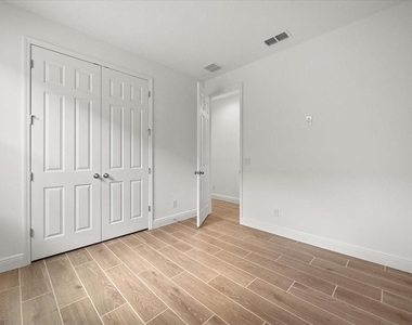 7731 Scicli Way - Photo Thumbnail 19