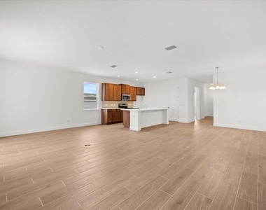 7731 Scicli Way - Photo Thumbnail 6