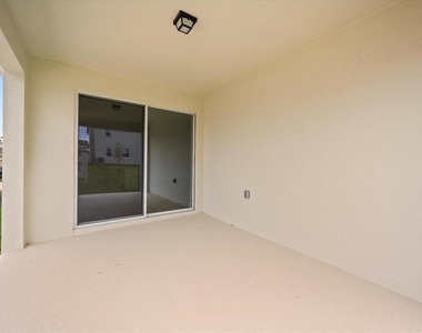7731 Scicli Way - Photo Thumbnail 8