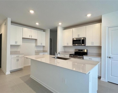 2892 Transformation Way - Photo Thumbnail 3