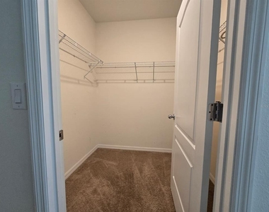 1895 Cassidy Knoll Drive - Photo Thumbnail 12