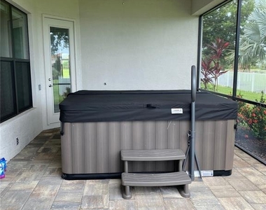 262 Amaryllis Way - Photo Thumbnail 23