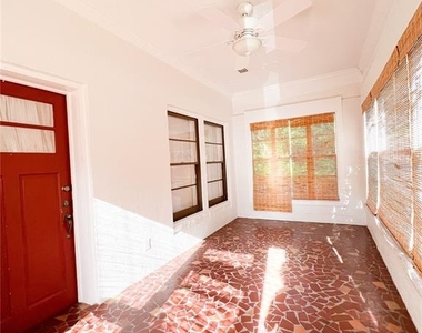 501 Ne 8th Avenue - Photo Thumbnail 2