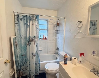 615 Sw 11th Lane - Photo Thumbnail 2
