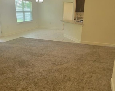 25 Barrington Drive - Photo Thumbnail 8