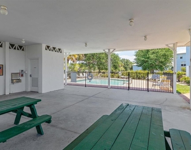 3923 Cape Haze Drive - Photo Thumbnail 5