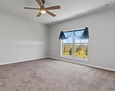 3923 Cape Haze Drive - Photo Thumbnail 20