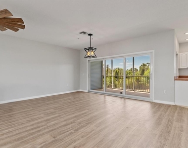 3923 Cape Haze Drive - Photo Thumbnail 40