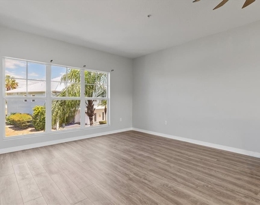 3923 Cape Haze Drive - Photo Thumbnail 38