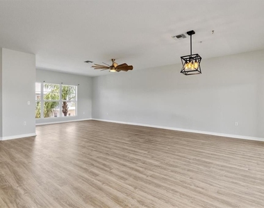 3923 Cape Haze Drive - Photo Thumbnail 42