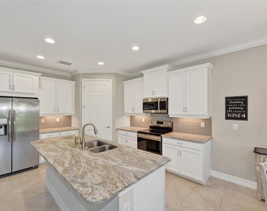 156 Ventosa Place - Photo Thumbnail 2