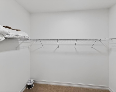 156 Ventosa Place - Photo Thumbnail 21