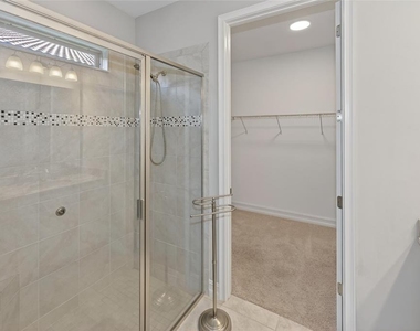 156 Ventosa Place - Photo Thumbnail 20
