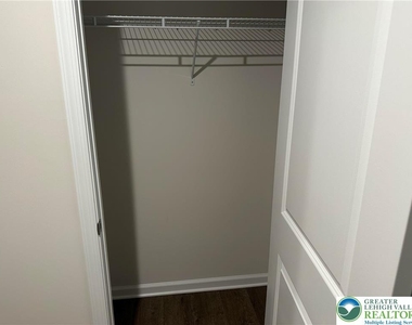 157 Van Fleet Circle - Photo Thumbnail 3