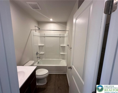 157 Van Fleet Circle - Photo Thumbnail 30