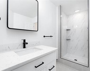 2128 Merriman Way - Photo Thumbnail 14