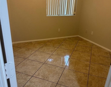 3435 Bella Valencia Court - Photo Thumbnail 22