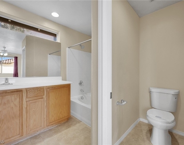 5989 Banbury Heights Way - Photo Thumbnail 16