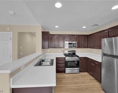 5989 Banbury Heights Way - Photo Thumbnail 9