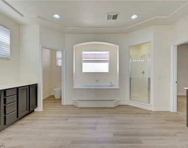 7931 Campers Village Avenue - Photo Thumbnail 37