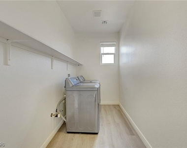 7931 Campers Village Avenue - Photo Thumbnail 49