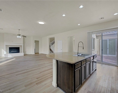7931 Campers Village Avenue - Photo Thumbnail 22